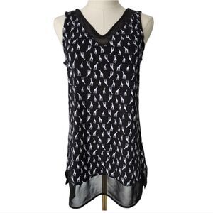 NWOT Ricki's Giraffe Sleeveless Top - Size Small